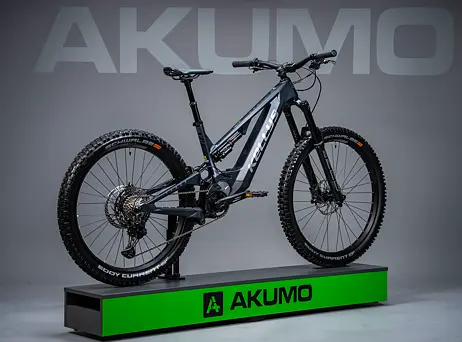 KELLYS Theos f70 sh 29"/27.5" 725wh
