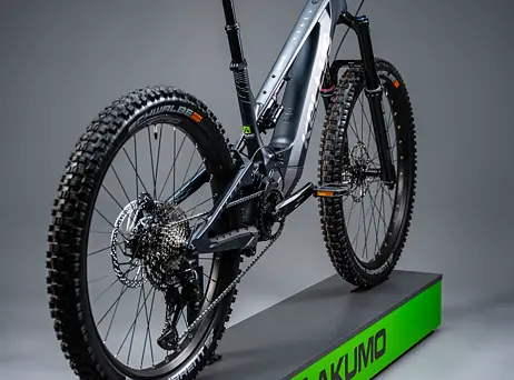 KELLYS Theos f70 sh 29"/27.5" 725wh