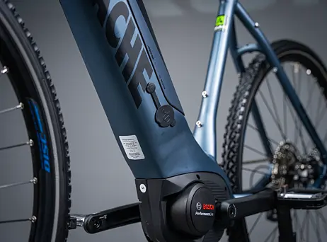 Apache Matto Bosch 1 2022 metal blue