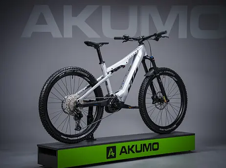 KTM Macina Lycan 772 - Starlight Silver