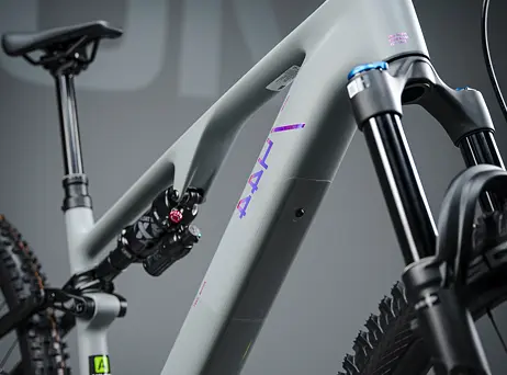 Cube AMS Hybrid ONE44 C:68X TM 400X 29 - swampgrey´n´purplereflex