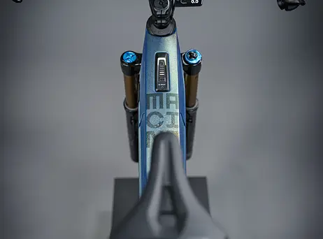 KTM Macina Kapoho PRESTIGE - Velvet Petrol Matt (Black+Gold)