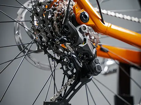 KTM Macina Team 892 - Fresh orange (Black)