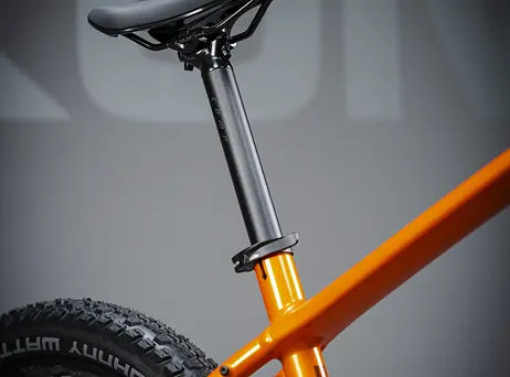 KTM Macina Team 892 - Fresh orange (Black)