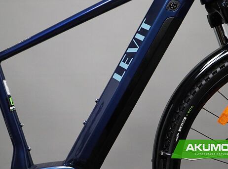LEVIT MUSCA MX over dark blue pearl