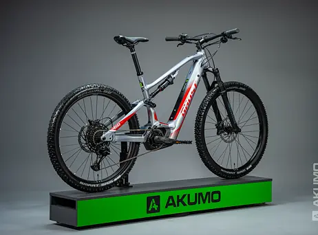 Ghost E-ASX 130 Universal B750 - Light Grey / Red