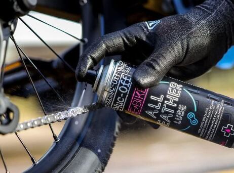 Mazivo na řetěz elektrokol do každého počasí, 250ml - MUC-OFF EBIKE ALL-WEATHER LUBE