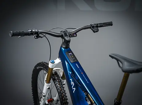 Cube Stereo Hybrid ONE77 HPC AT - Actionteam