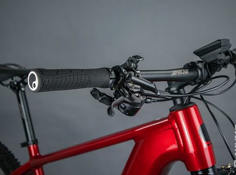 Apache Hupahu Bosch 3 - Pearl red