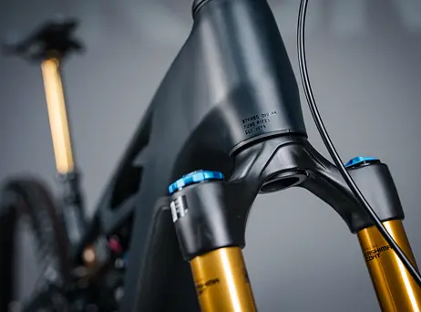 Cube Stereo Hybrid ONE44 HPC AT - Carbon´n´gold