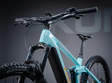 Cube Stereo Hybrid 140 HPC Race 625 - Dazzle´n´orange