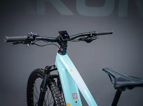 Cube Stereo Hybrid 140 HPC Race 625 - Dazzle´n´orange