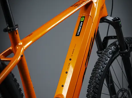 KTM Macina Team 892 - Fresh orange (Black)