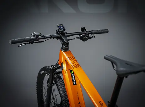 KTM Macina Team 892 - Fresh orange (Black)