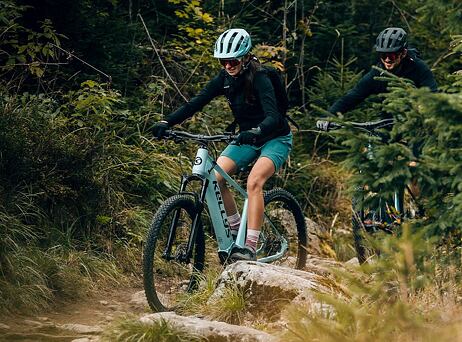KELLYS Tayen R90 P 29" 725Wh