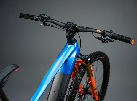 Cube Stereo Hybrid 140 HPC Actionteam 750 - Actionteam