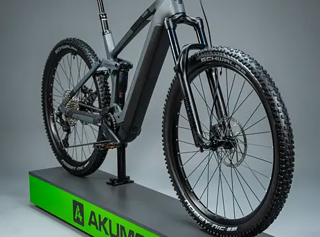 Cube Stereo Hybrid 140 HPC Race 625 - Grey´n´chrome