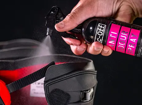 Sprej proti zápachu - MUC-OFF ANTI-ODOUR SPRAY