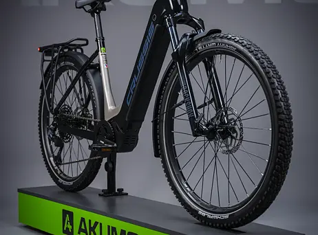Crussis e-Country 10.10-(720 Wh)2025 - Městské elektrokolo s nízkým
