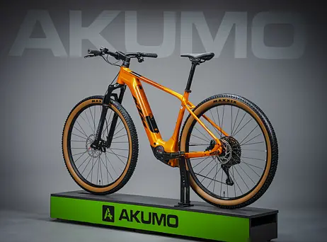 KTM Macina Race SX 10 - Fresh Orange (Black)