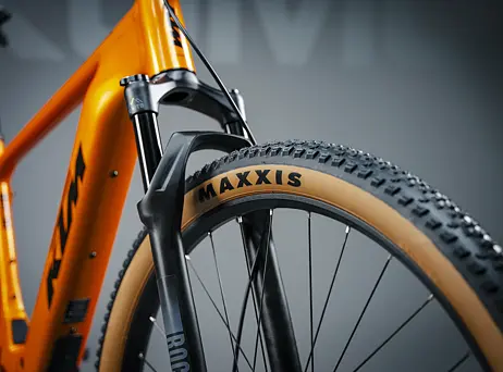 KTM Macina Race SX 10 - Fresh Orange (Black)
