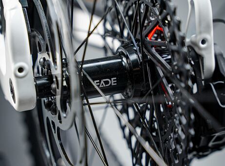 Cube Reaction Hybrid SLT, easy entry - Metallicwhite´n´black