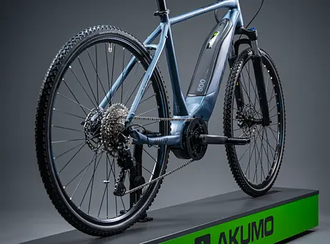 Apache Matto Bosch 1 2022 metal blue