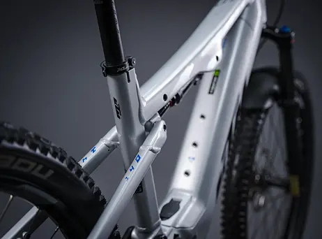 KTM Macina Lycan 772 - Starlight Silver
