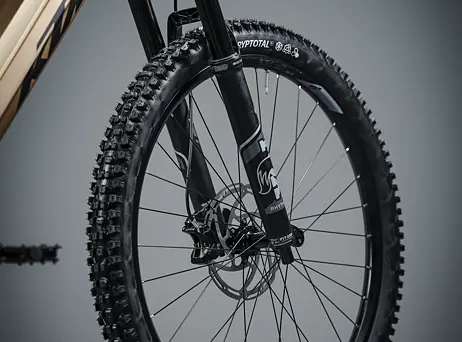 KTM Macina Kapoho 8972 - Golden Dust Matt (Black)